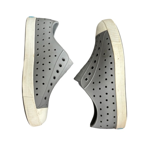 Native Jefferson Child in Pigeon Gray - Picture 9 of 10